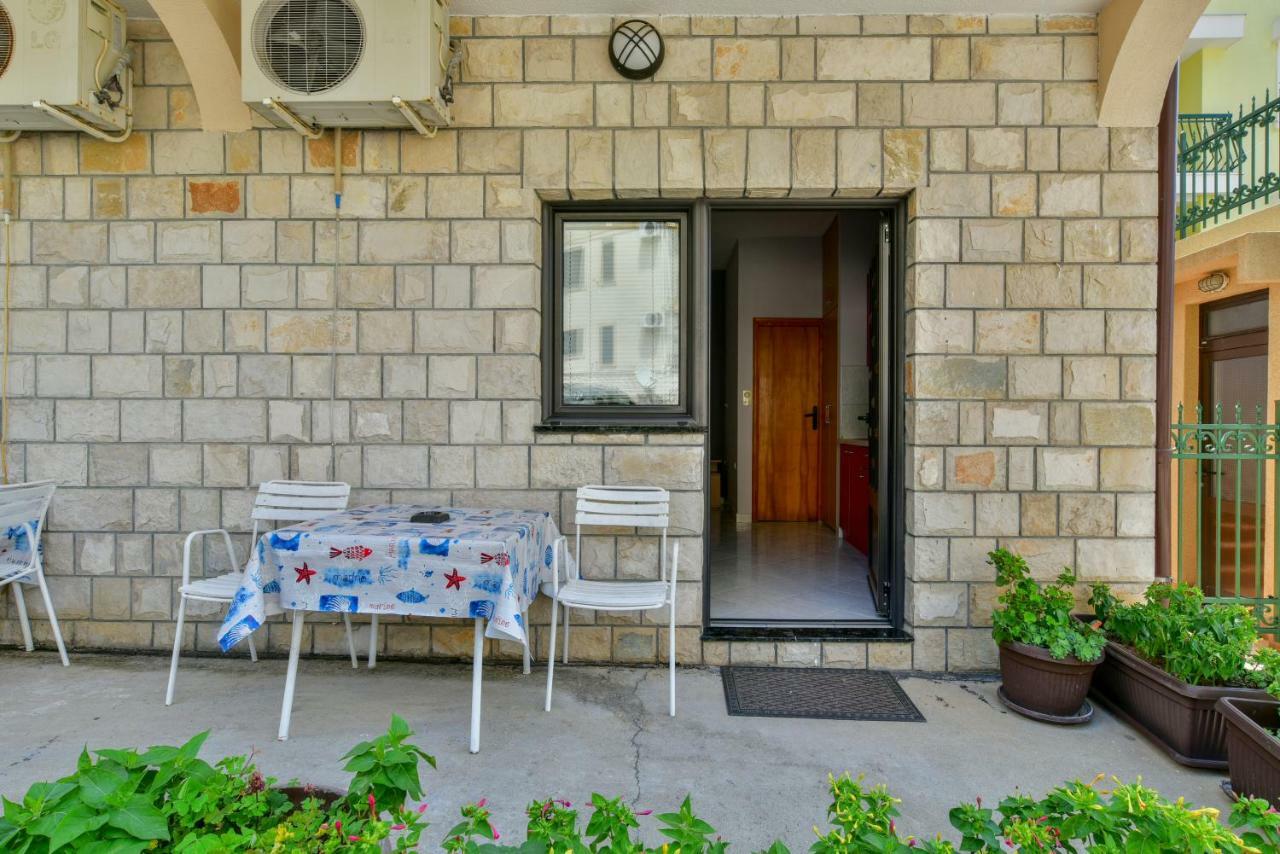 Apartments Srzentic Petrovac Exterior foto