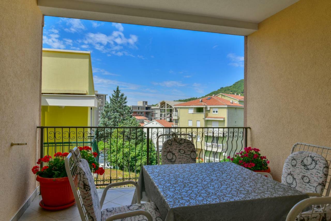 Apartments Srzentic Petrovac Exterior foto