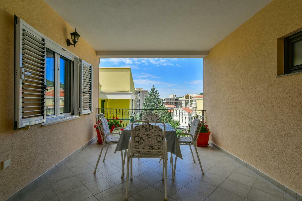 Apartments Srzentic Petrovac Exterior foto